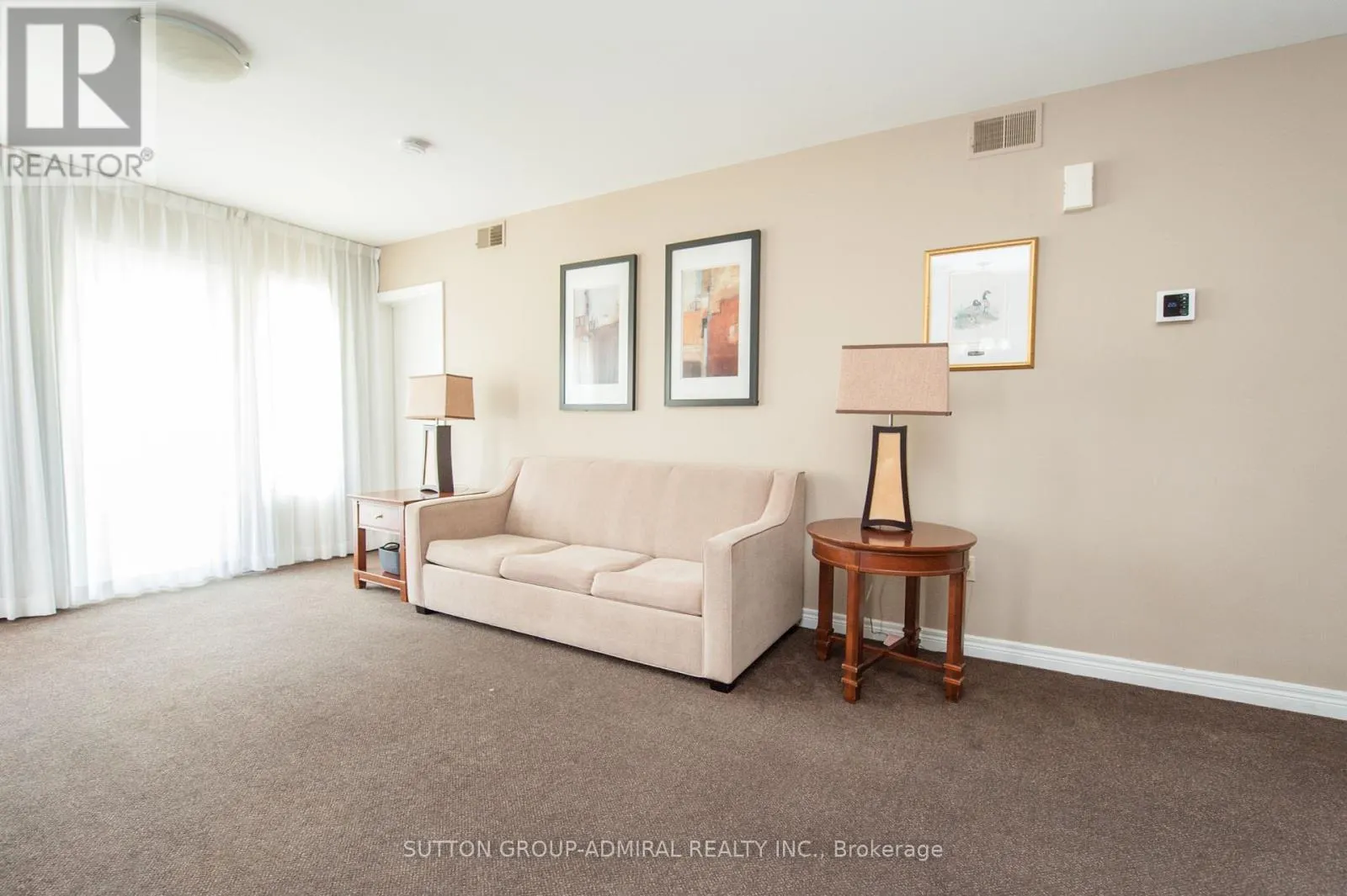 2010 - 90 HIGHLAND DRIVE S