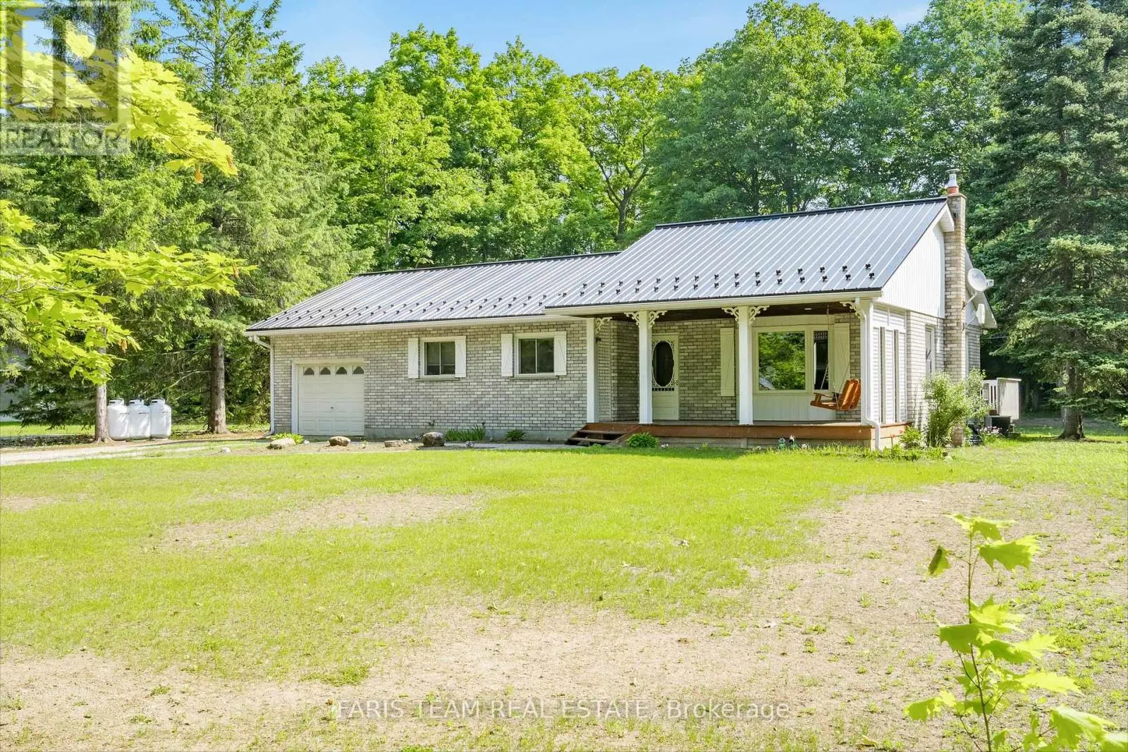 1941 VESPRA VALLEY ROAD