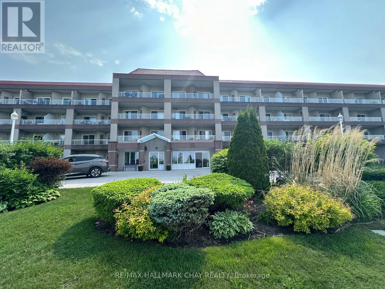 403-PH3 - 280 ABERDEEN BOULEVARD
