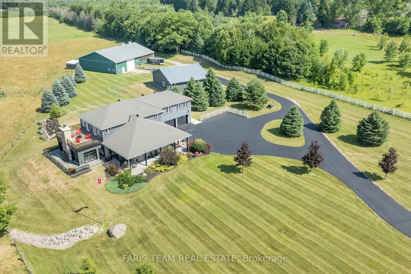 130 CONCESSION 15 W