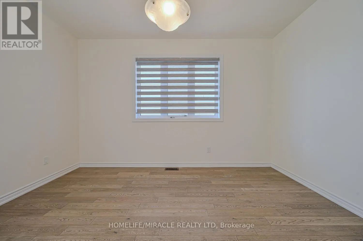 8 BEATRICE DRIVE