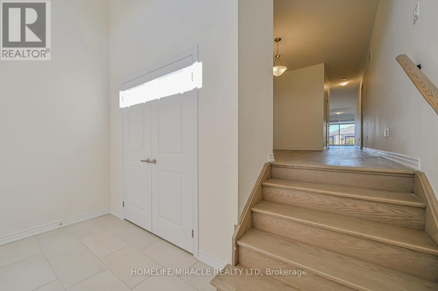 8 BEATRICE DRIVE