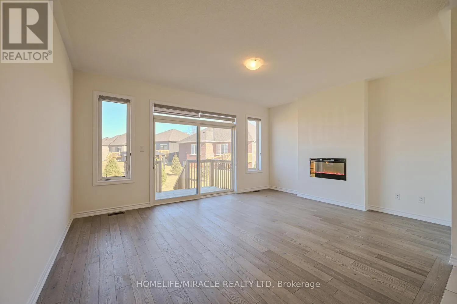 8 BEATRICE DRIVE