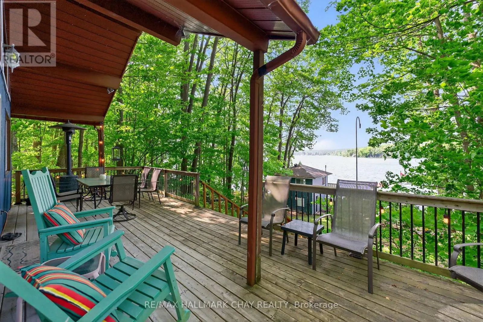 112 FARLAIN LAKE ROAD E