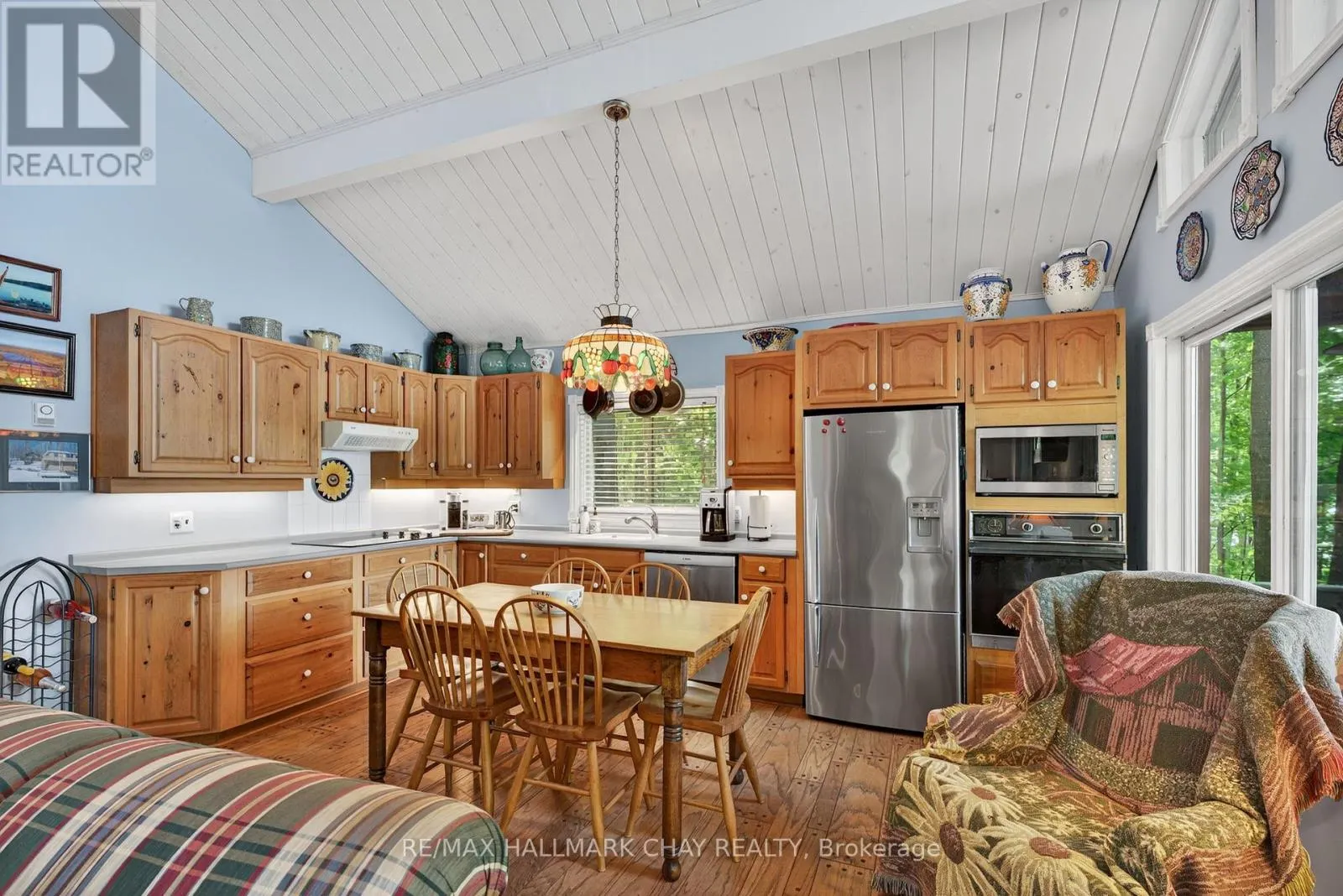 112 FARLAIN LAKE ROAD E