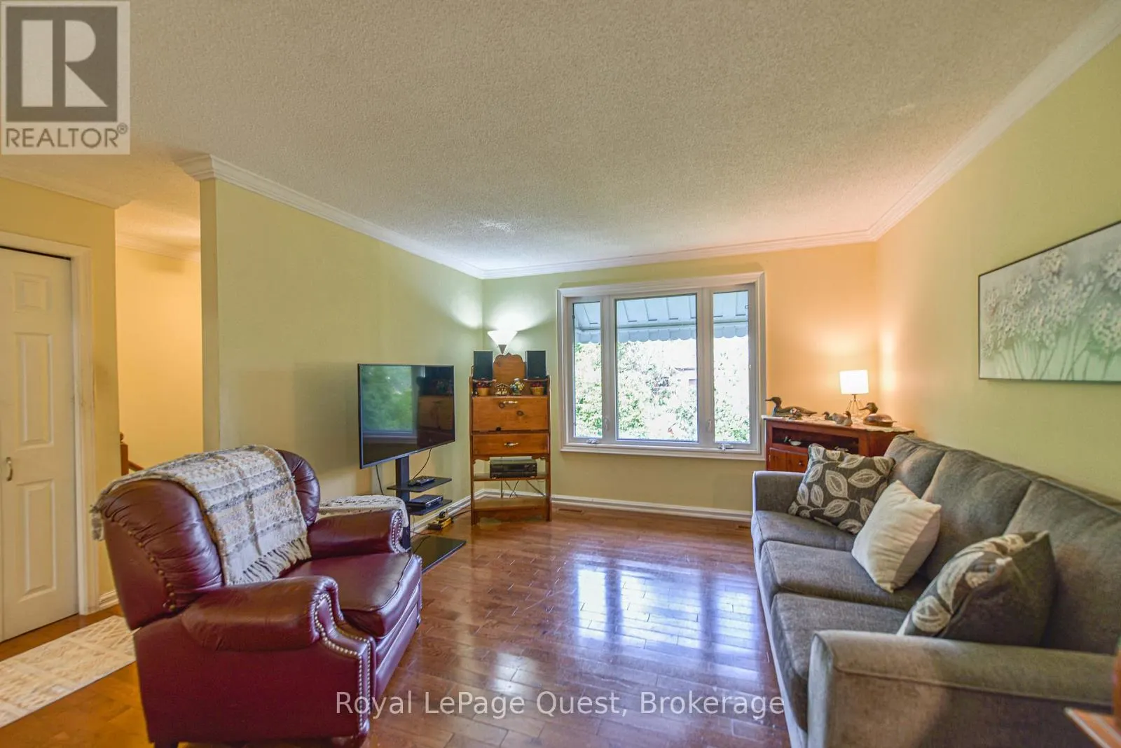 9 DANCY DRIVE