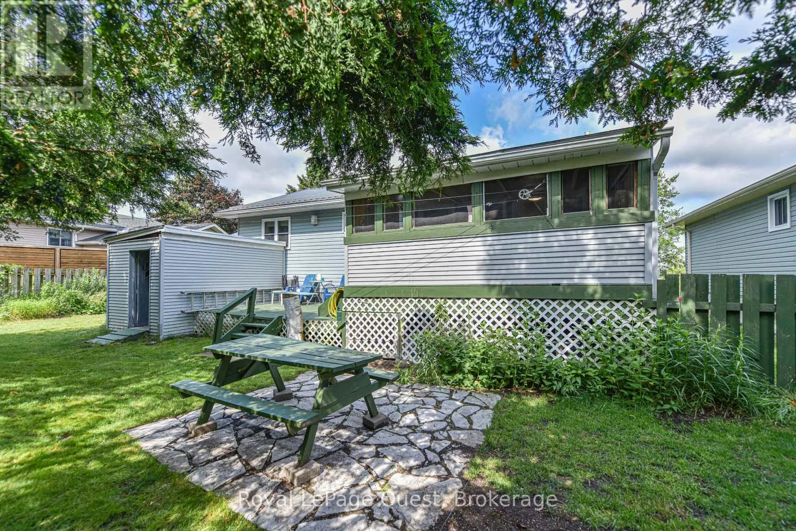 9 DANCY DRIVE