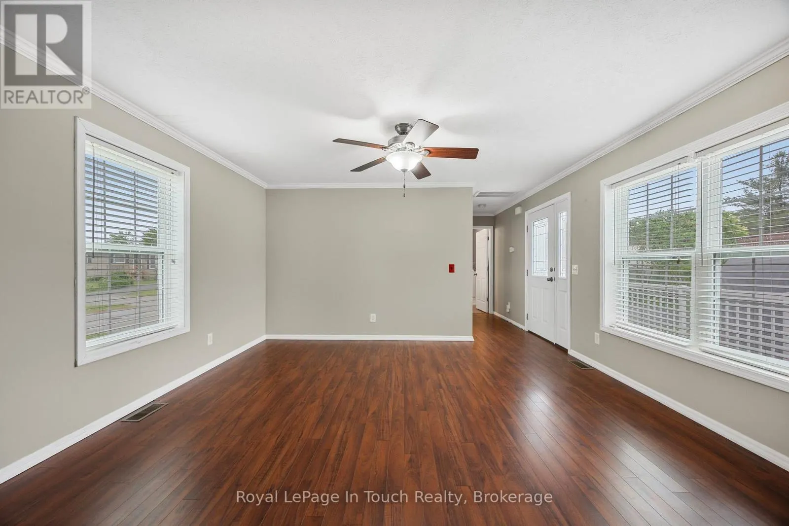 6 MAPLE LANE