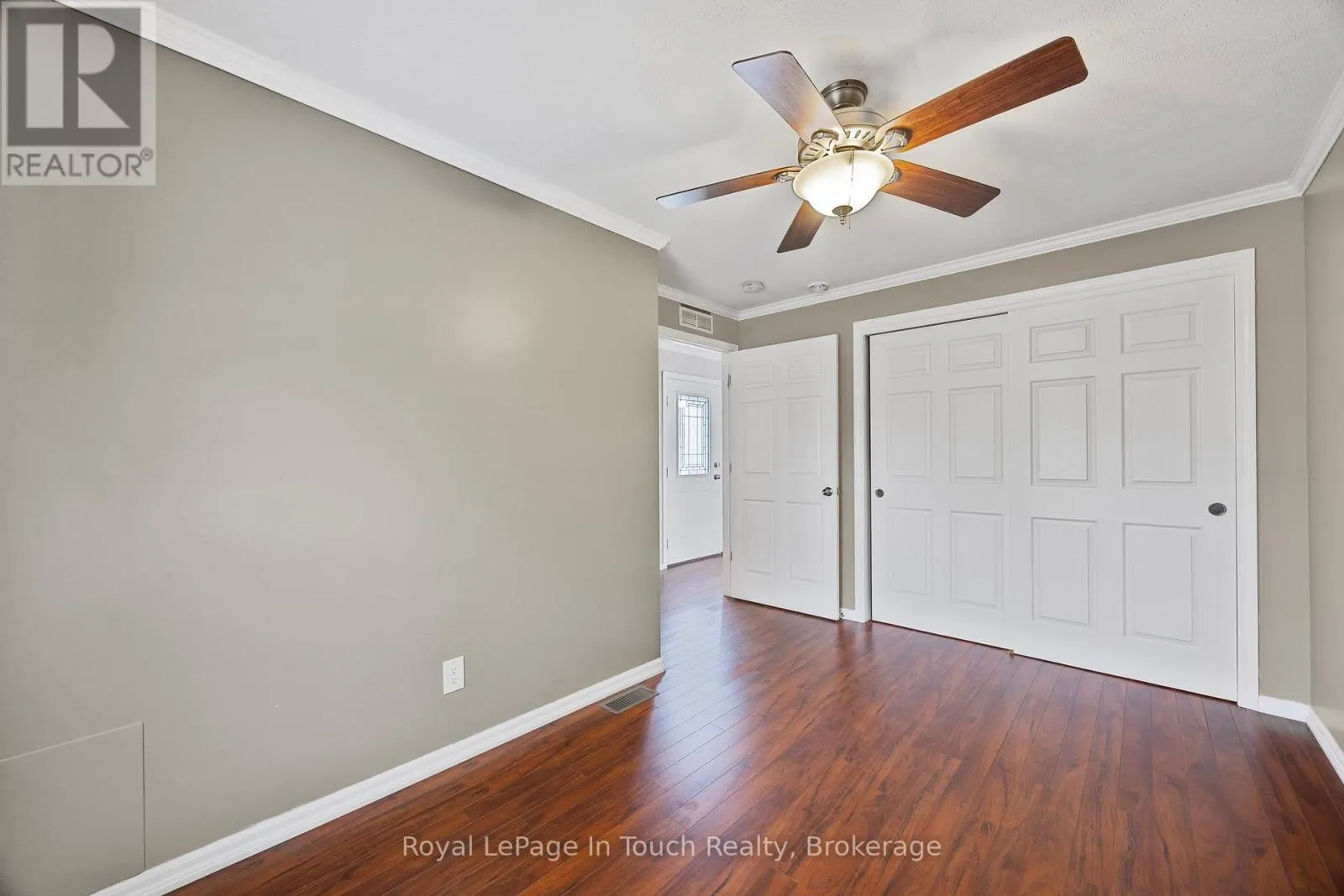 6 MAPLE LANE