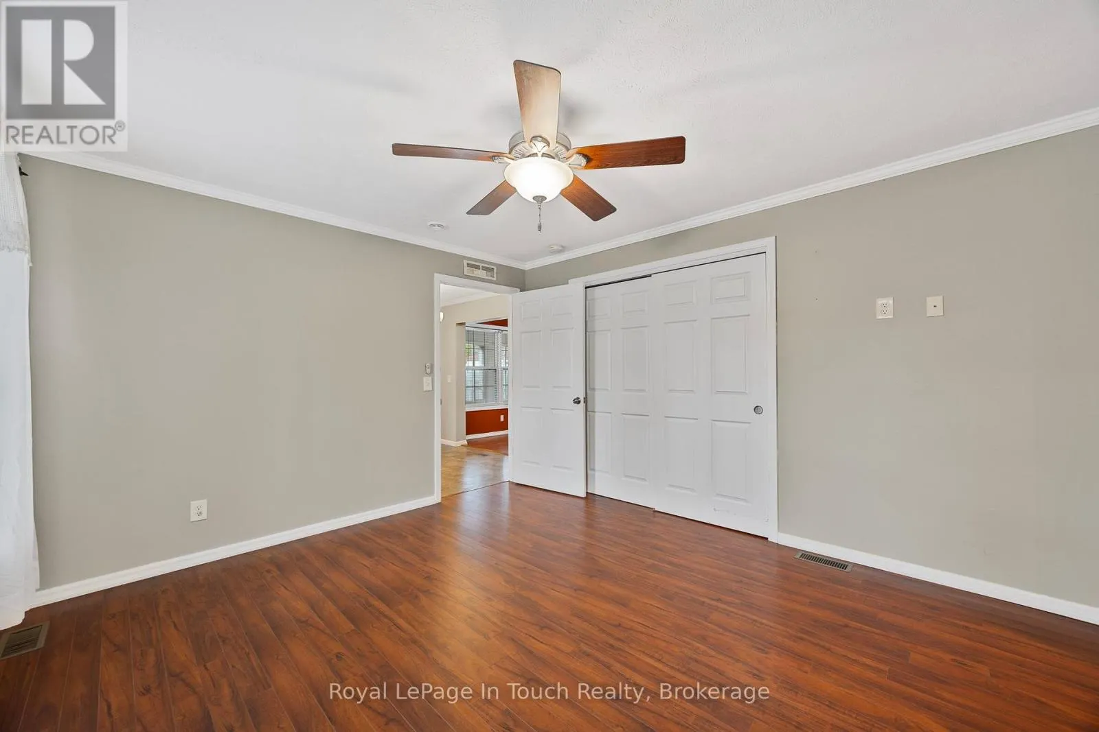 6 MAPLE LANE