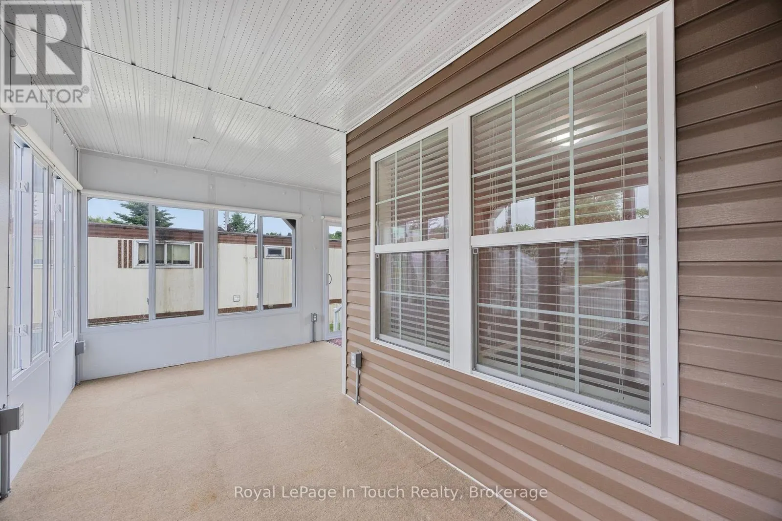 6 MAPLE LANE