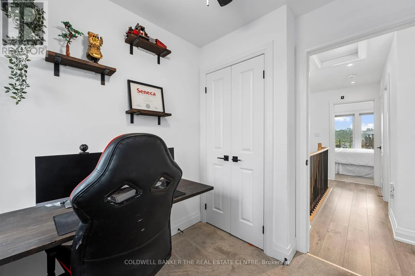 121 FAIRLANE AVENUE