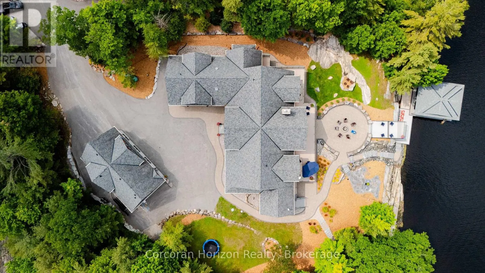 2249 PILKINGTON LANE