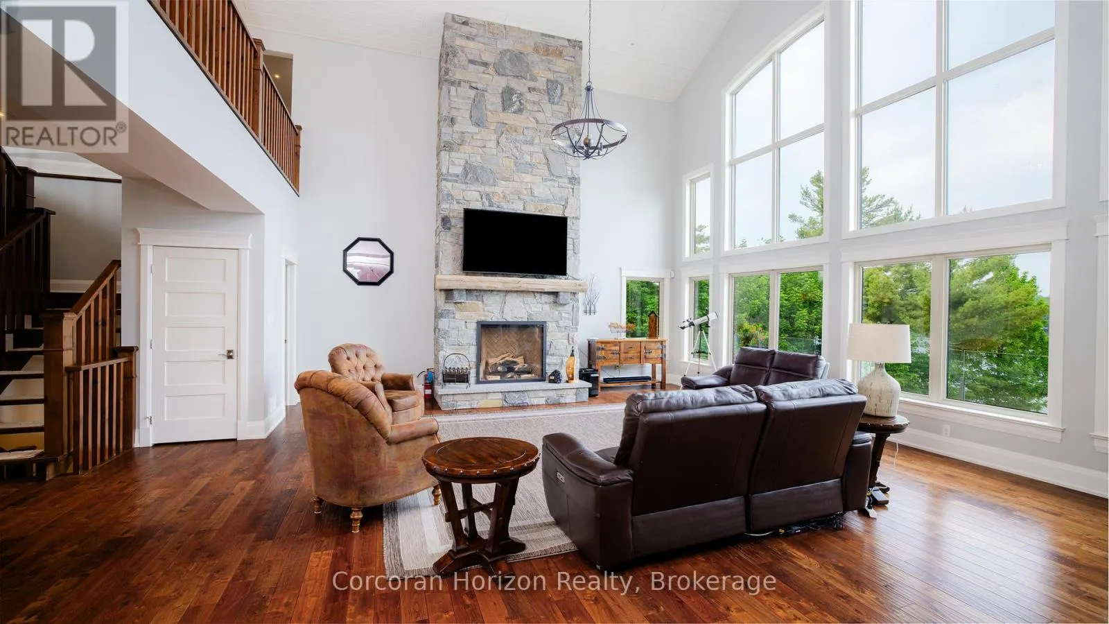 2249 PILKINGTON LANE
