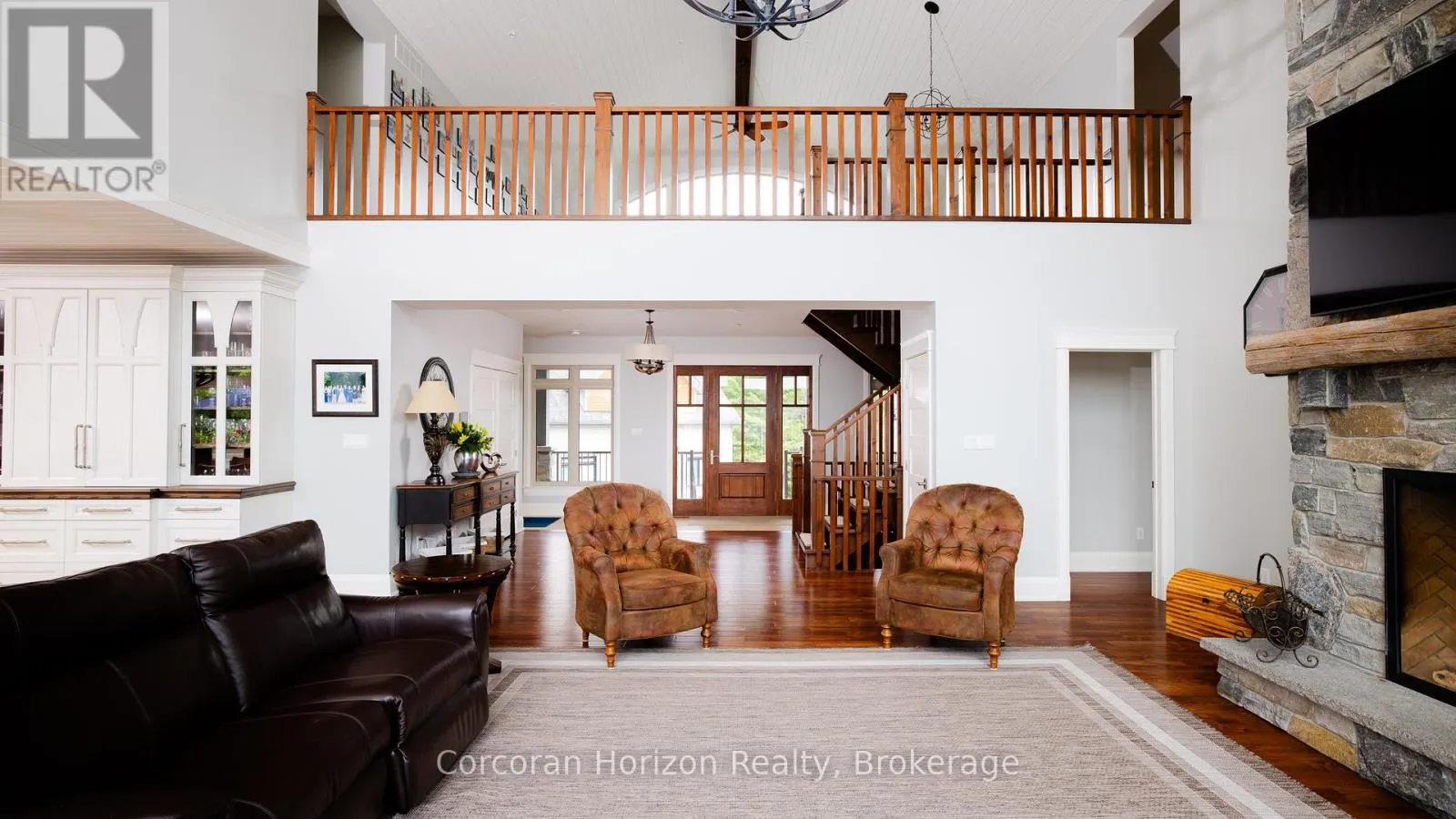 2249 PILKINGTON LANE