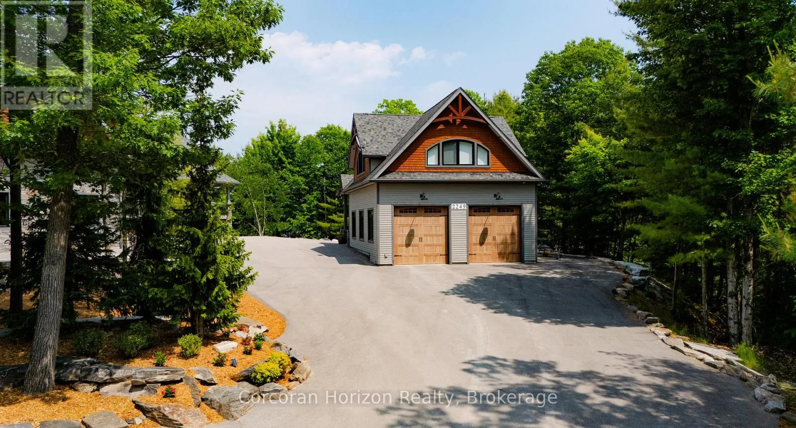 2249 PILKINGTON LANE