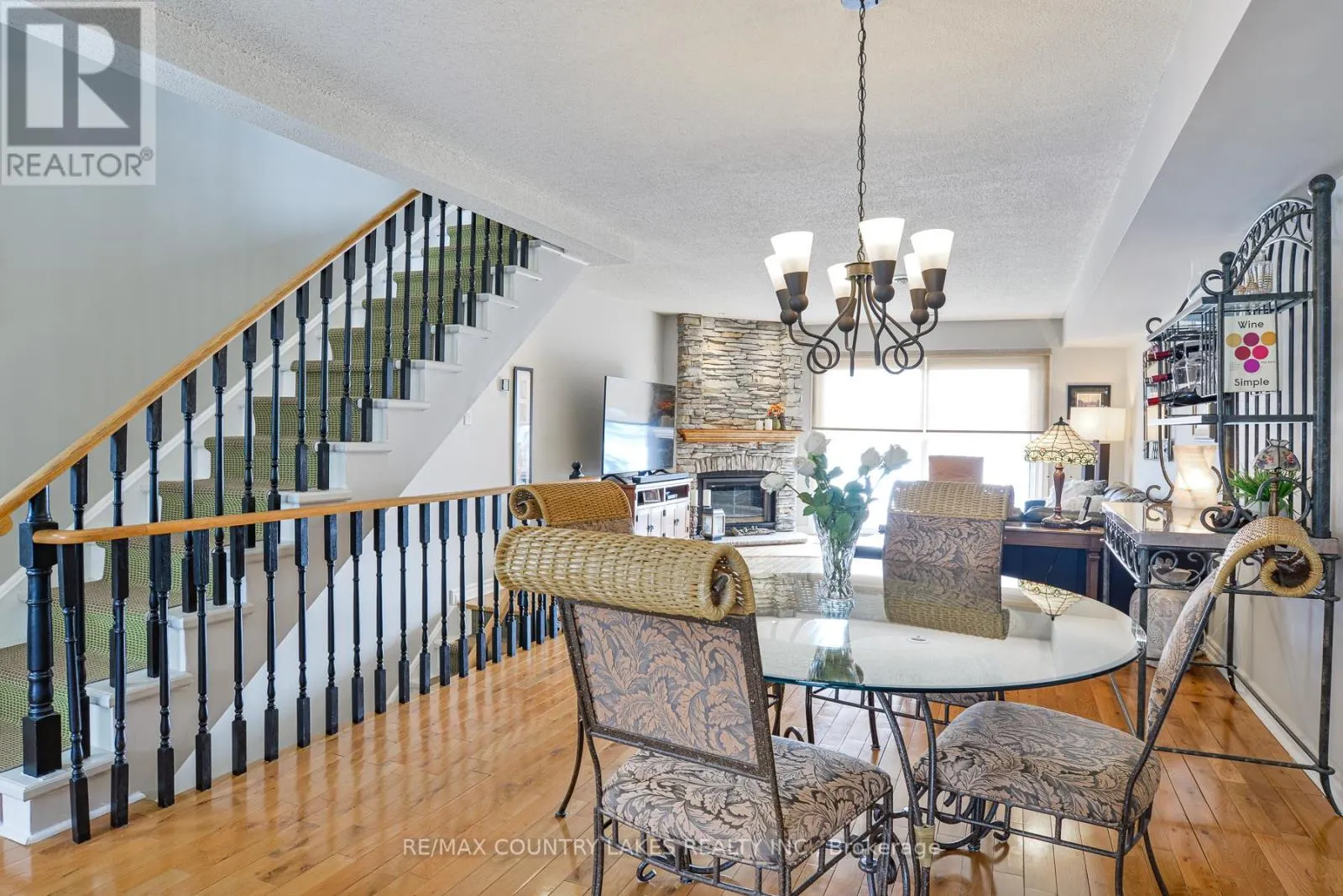15 - 24 LAGUNA PARKWAY