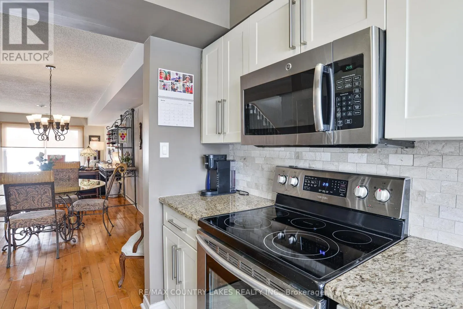 15 - 24 LAGUNA PARKWAY