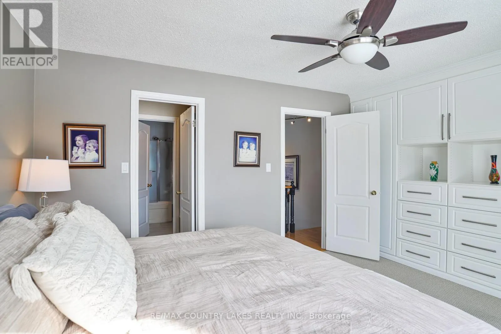 15 - 24 LAGUNA PARKWAY