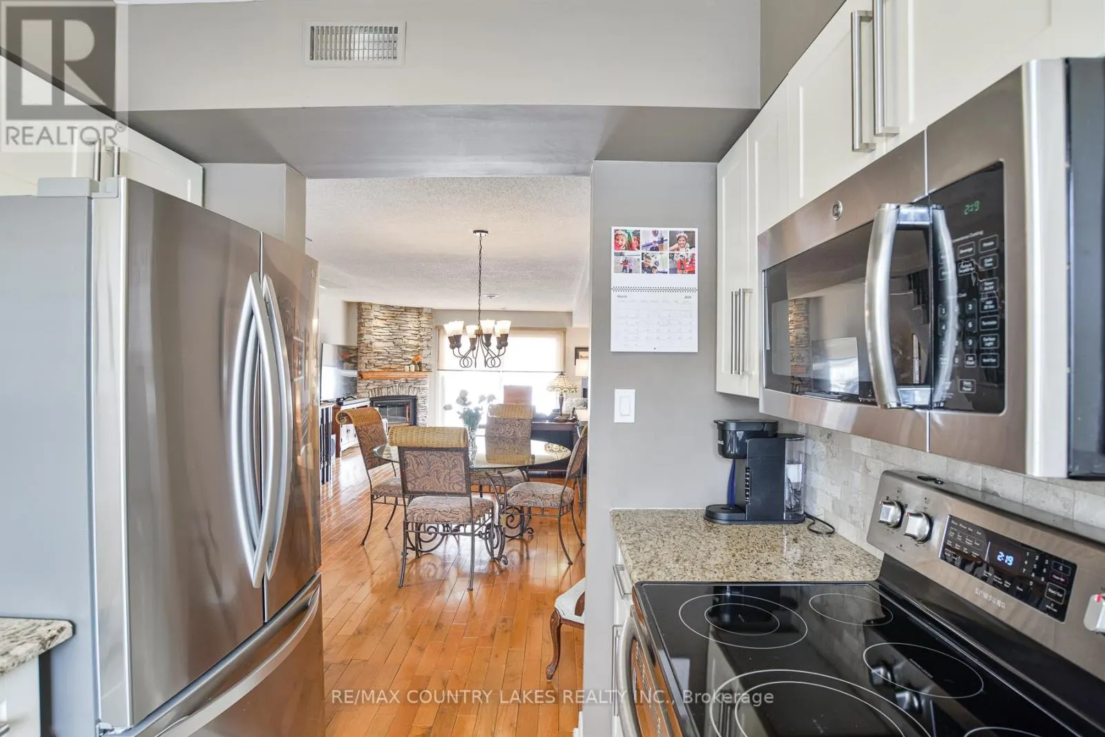 15 - 24 LAGUNA PARKWAY