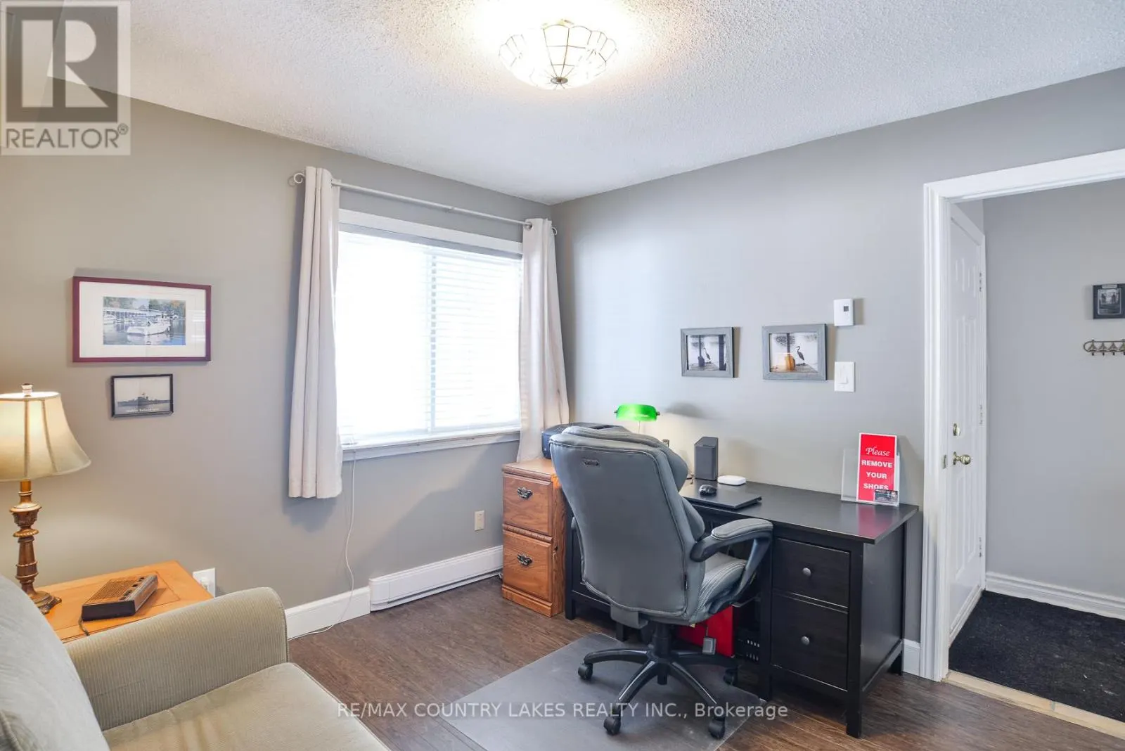 15 - 24 LAGUNA PARKWAY