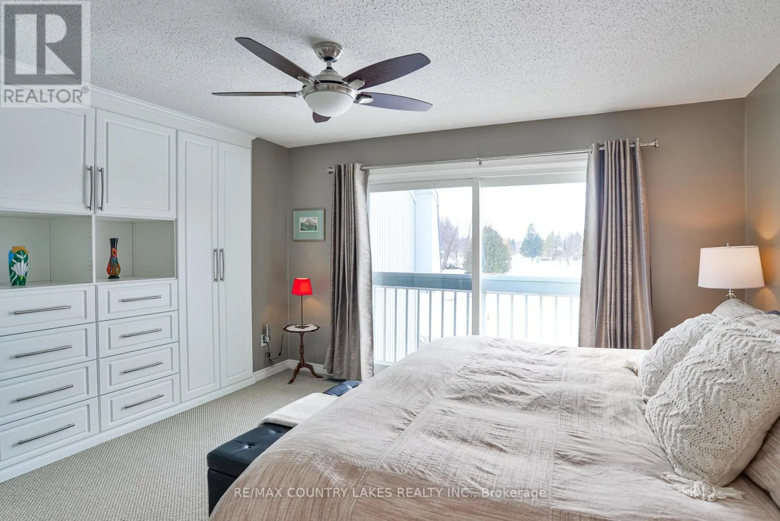 15 - 24 LAGUNA PARKWAY