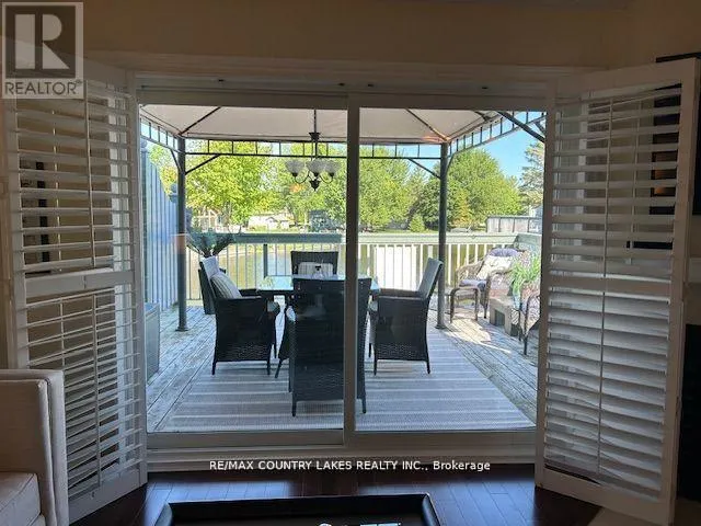6 - 30 LAGUNA PARKWAY