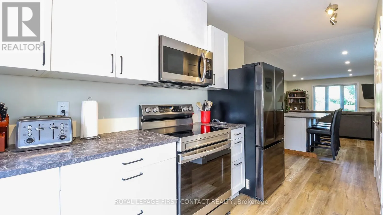 1 MARIPOSA DRIVE