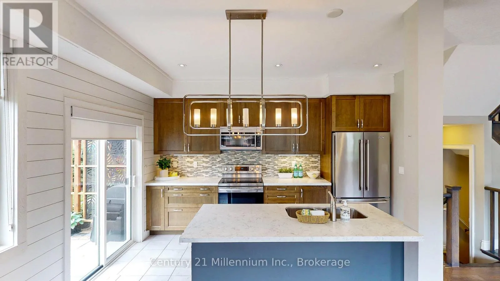 2 LETT AVENUE