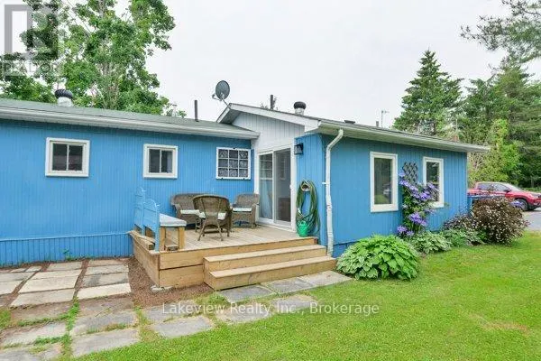 17 MONTGREENAN DRIVE