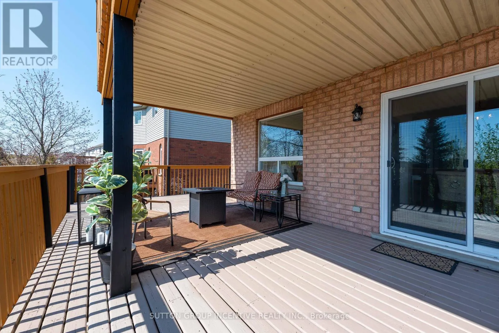 55 VANESSA DRIVE