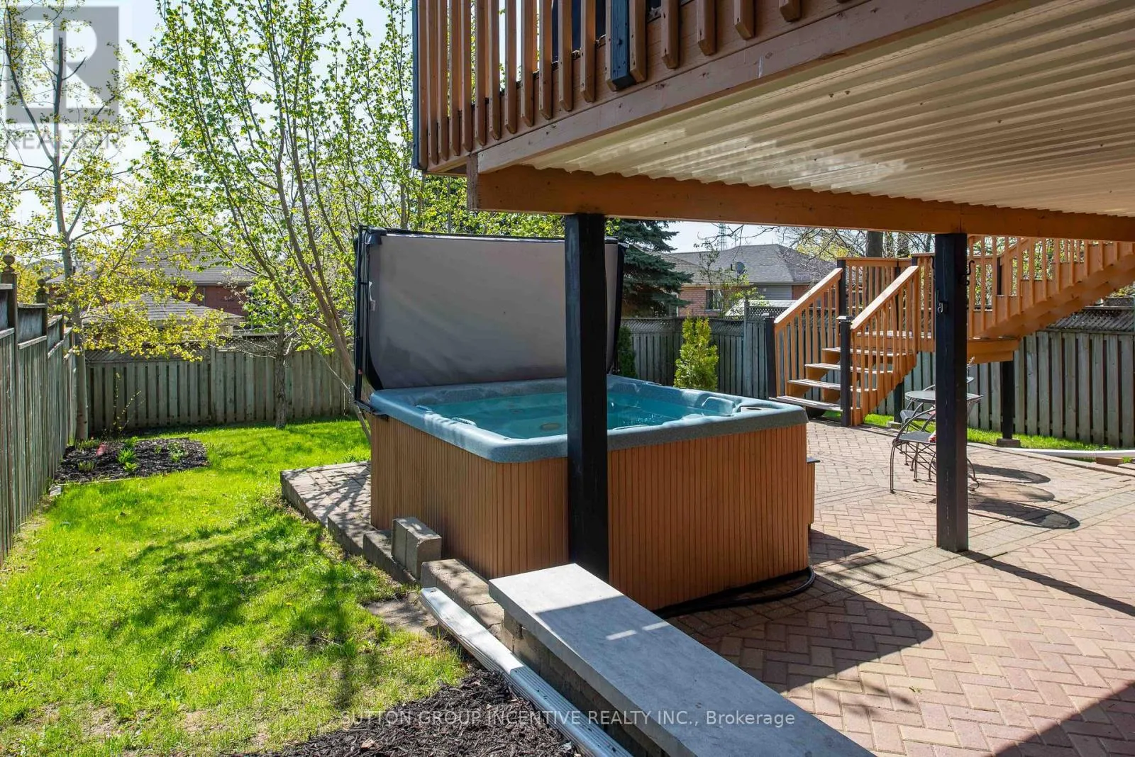 55 VANESSA DRIVE