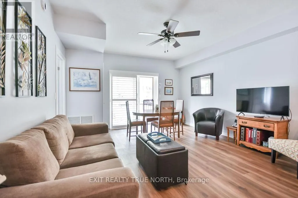107 - 19B YONGE STREET N