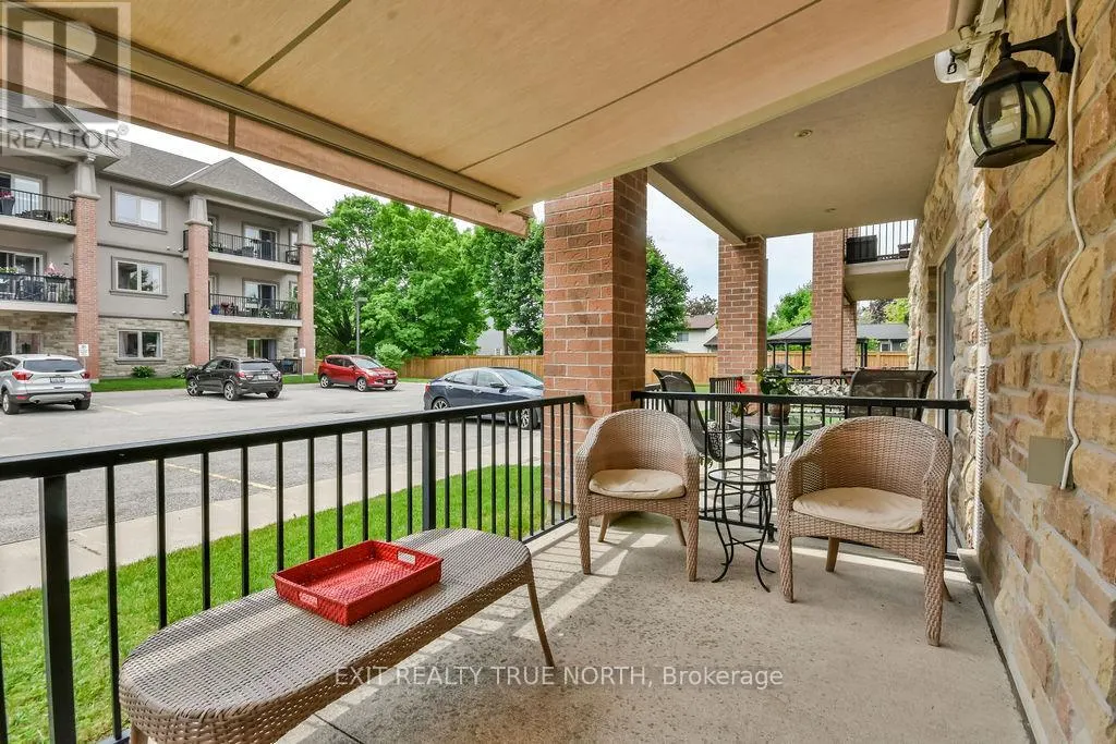 107 - 19B YONGE STREET N
