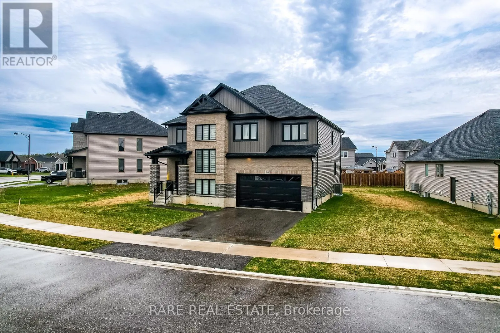 44 ALLENWOOD ROAD