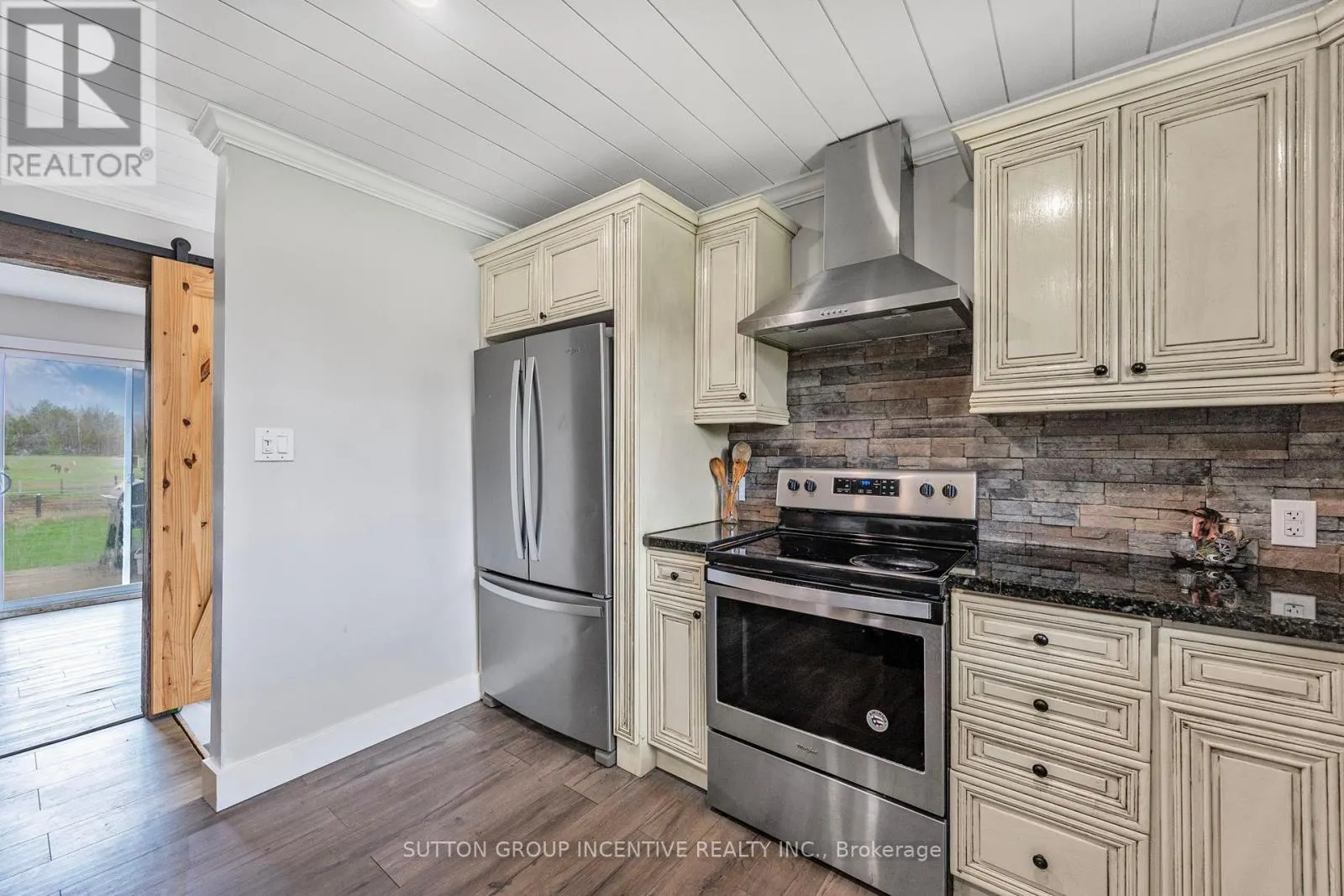 2266 FOXMEAD ROAD