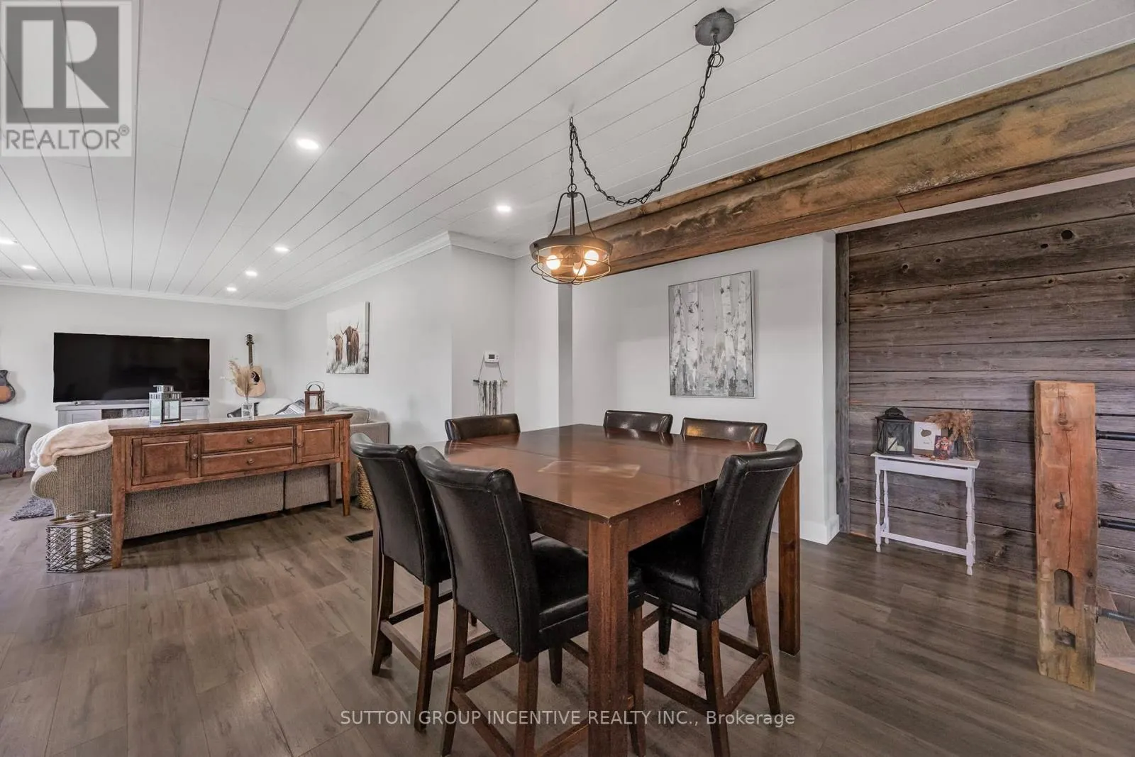 2266 FOXMEAD ROAD
