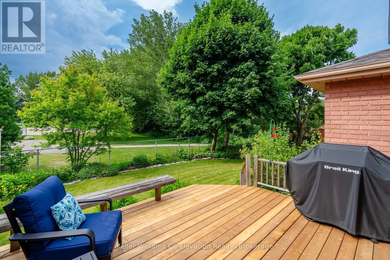 167 LUCKPORT CRESCENT