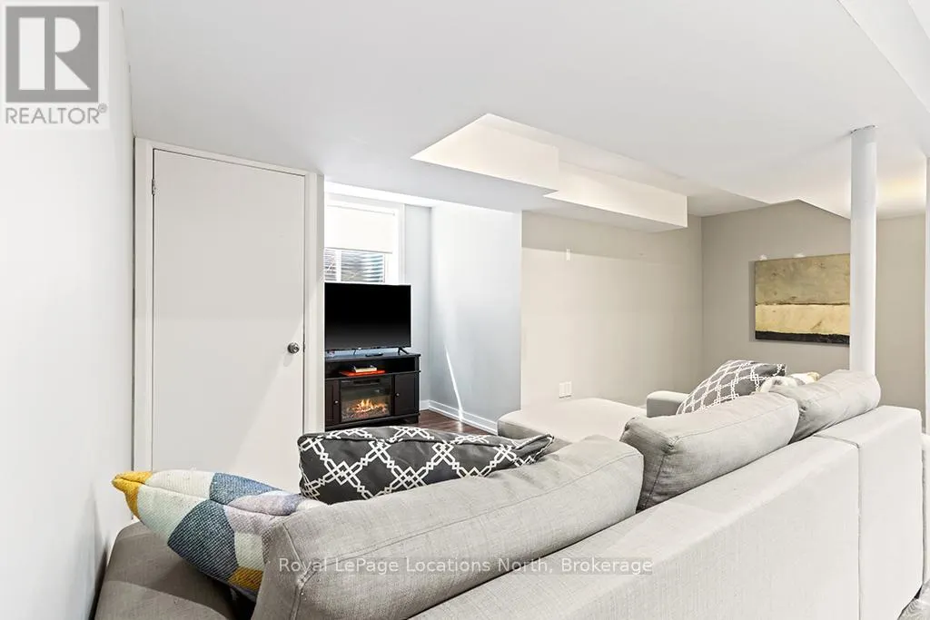 103 GARBUTT CRESCENT