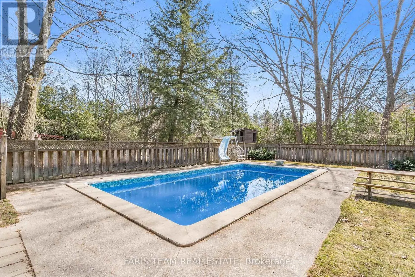 15 LAWRENCE AVENUE