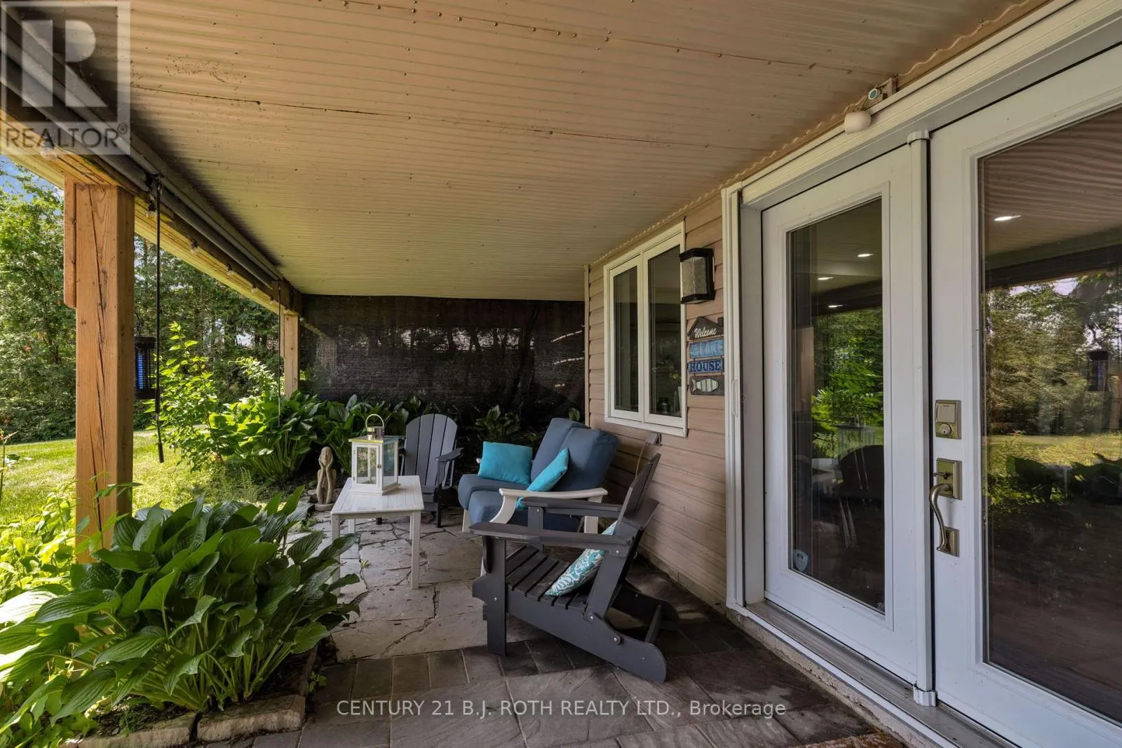 95 LAKESHORE ROAD E