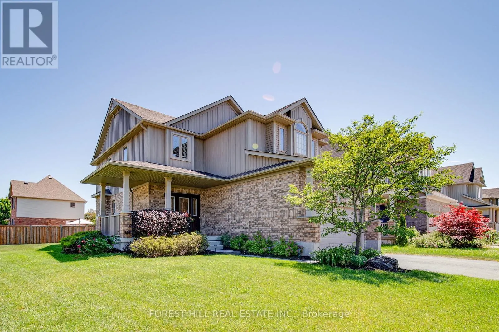 54 CHAMBERLAIN CRESCENT