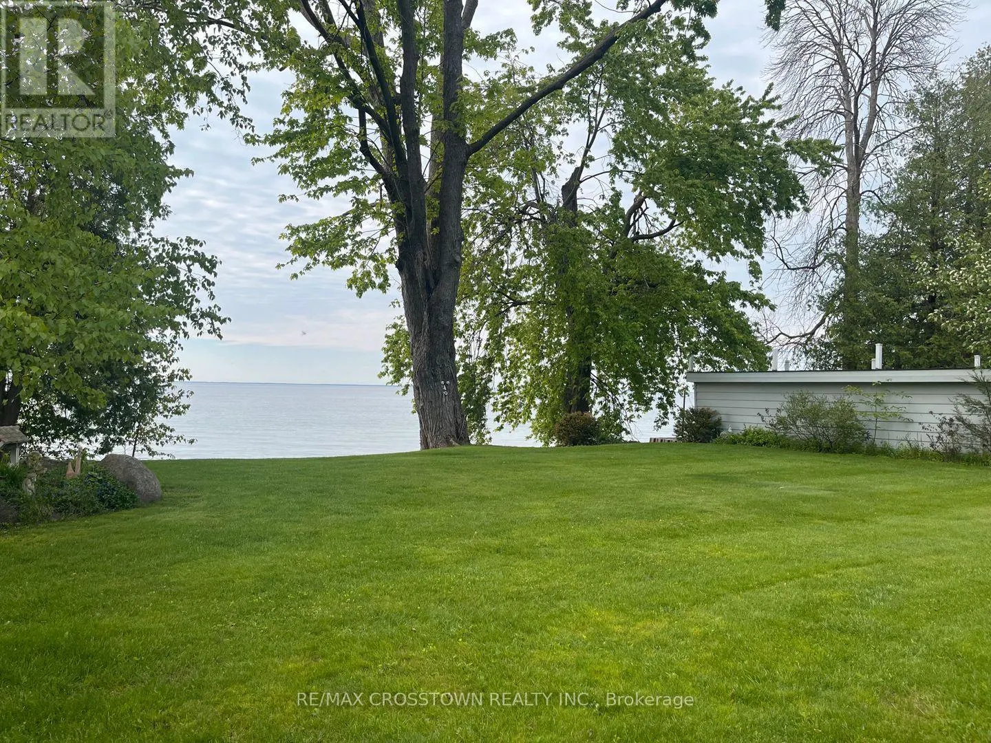155 PARKSIDE DRIVE