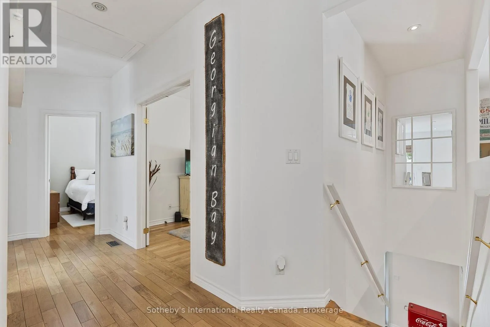 62 OLIVER DRIVE