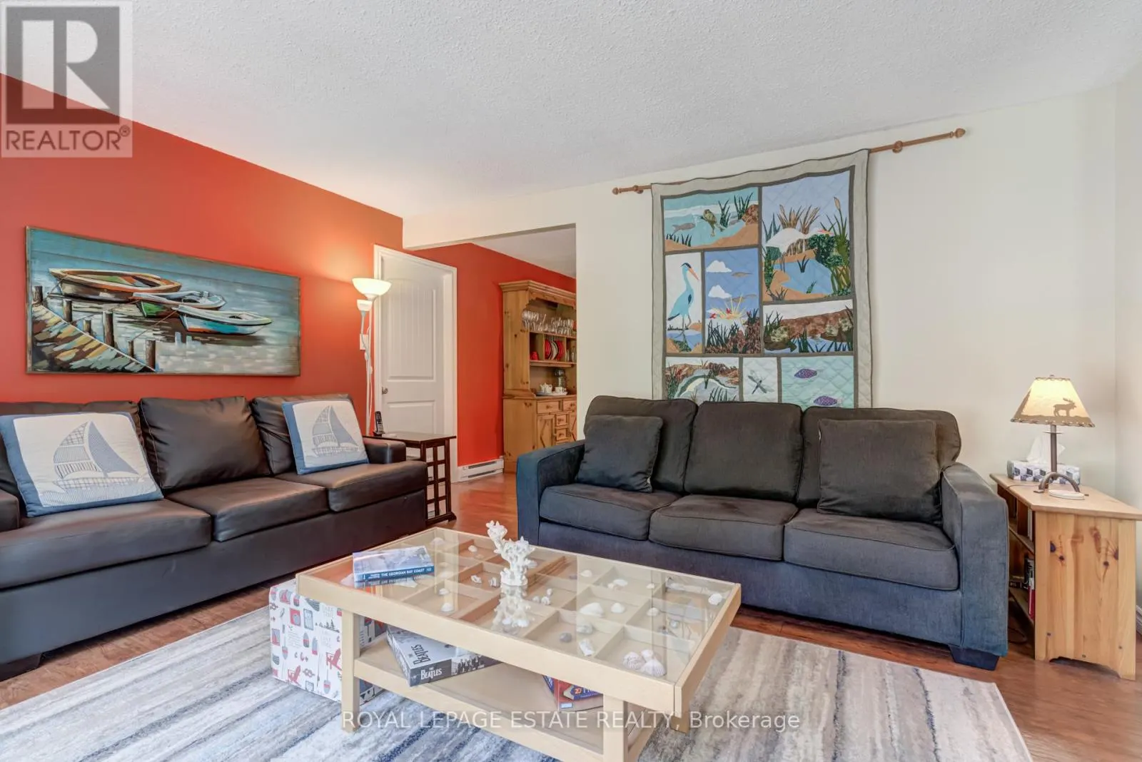 107 NICOLE BOULEVARD