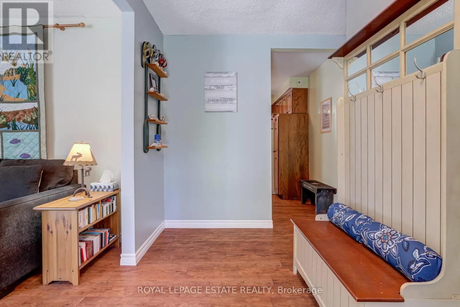 107 NICOLE BOULEVARD