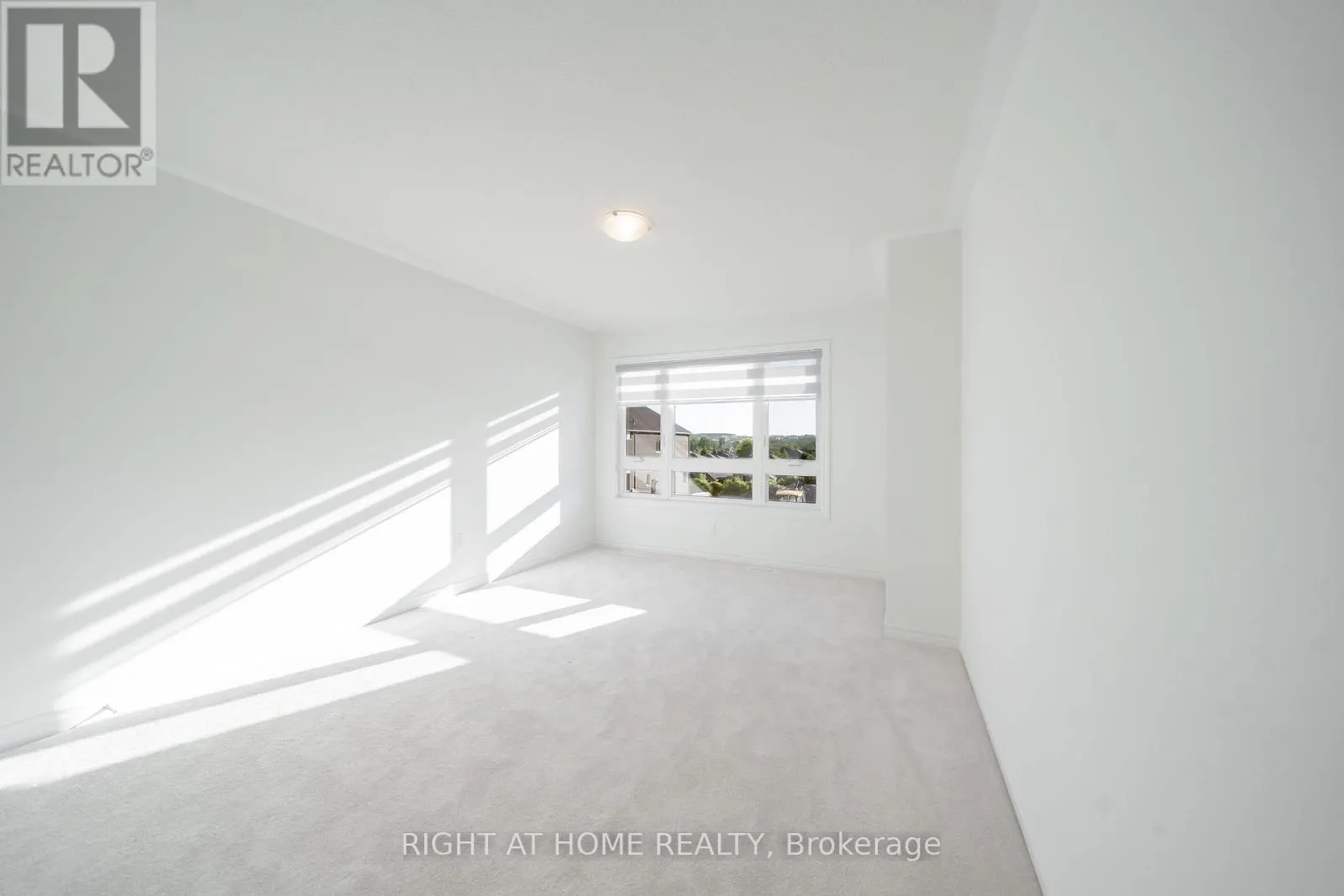 26 WEST OAK TRAIL