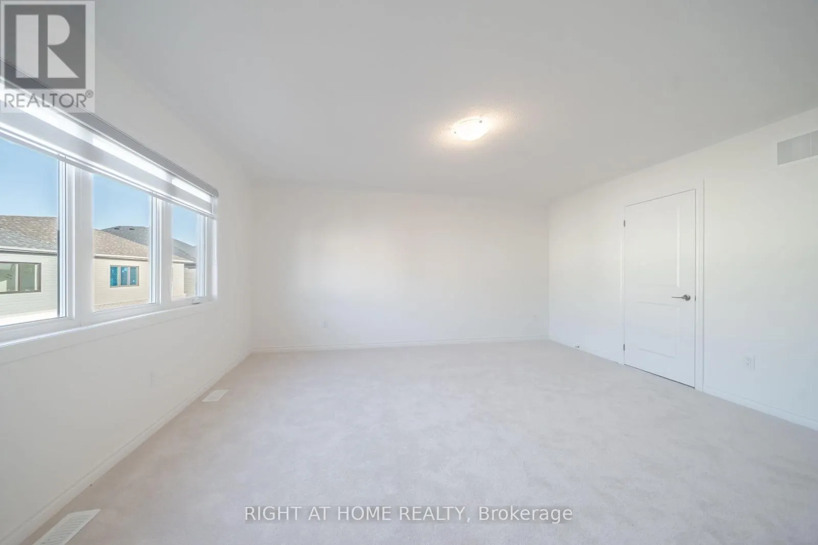 26 WEST OAK TRAIL