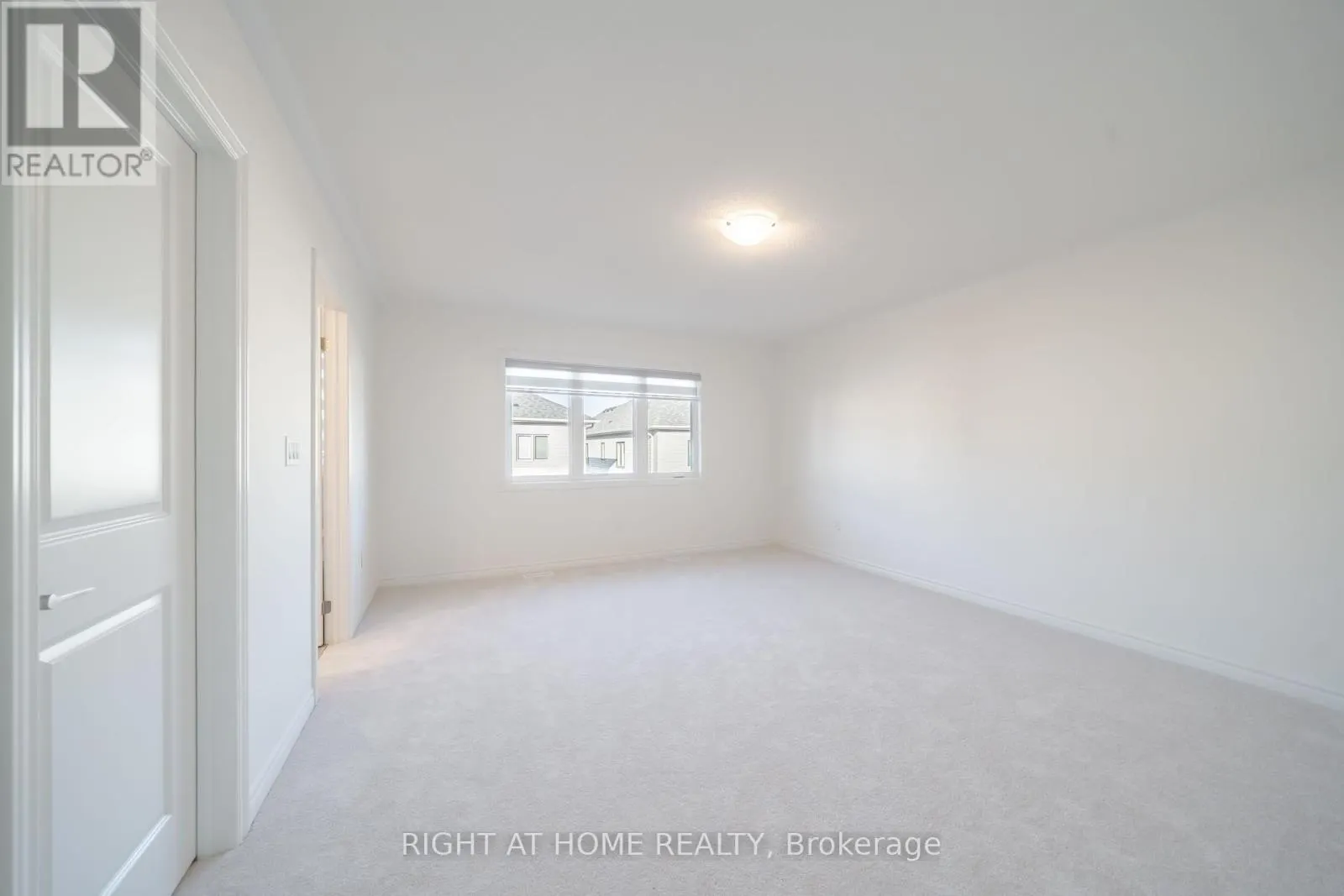 26 WEST OAK TRAIL