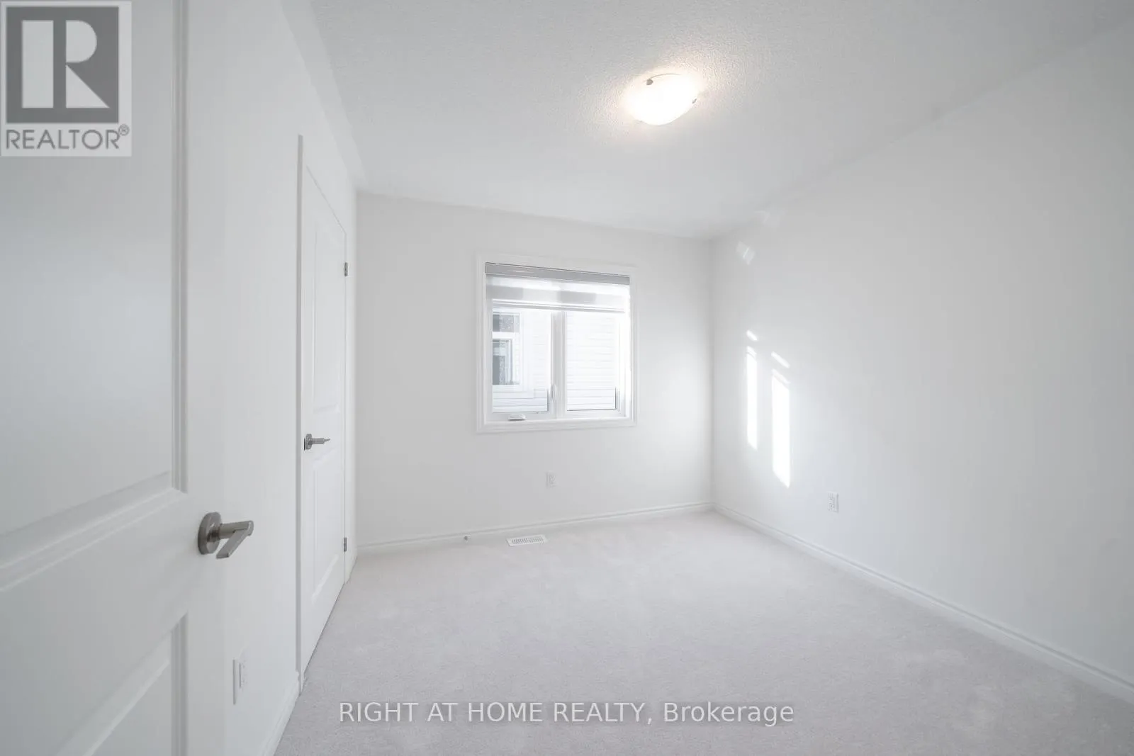 26 WEST OAK TRAIL